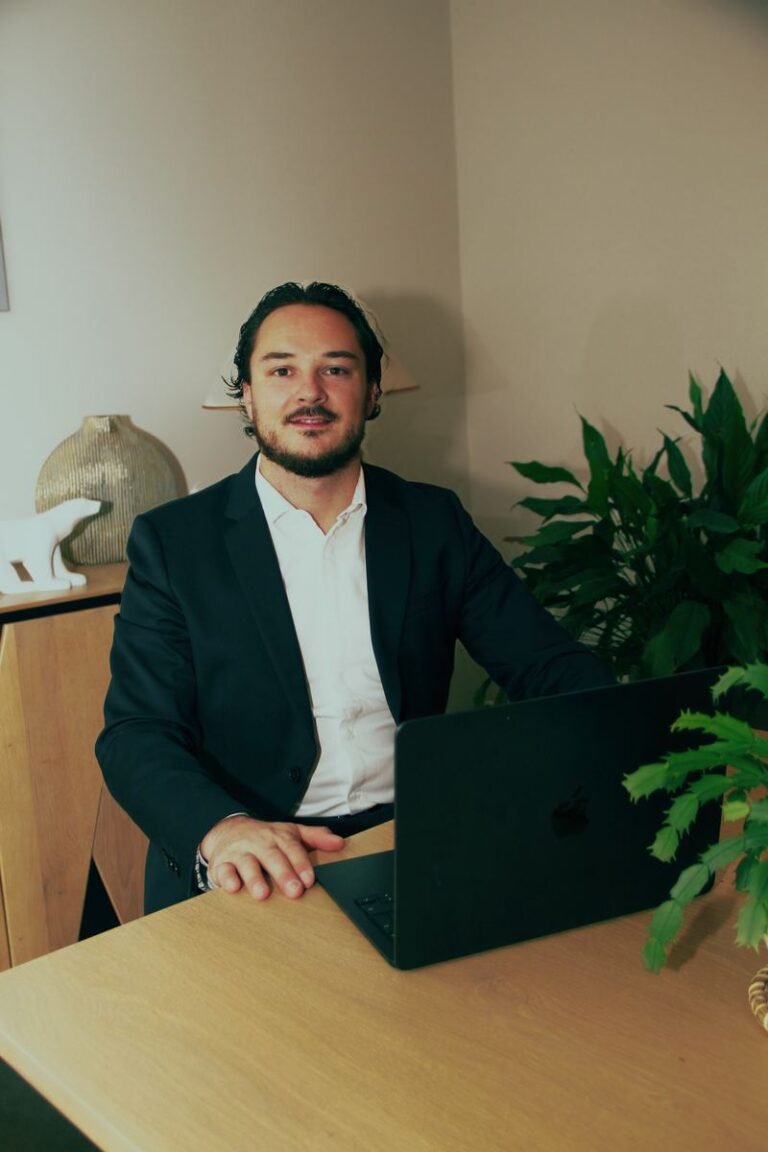 Maxime Rafétin, fondateur de MOSA Conciergerie